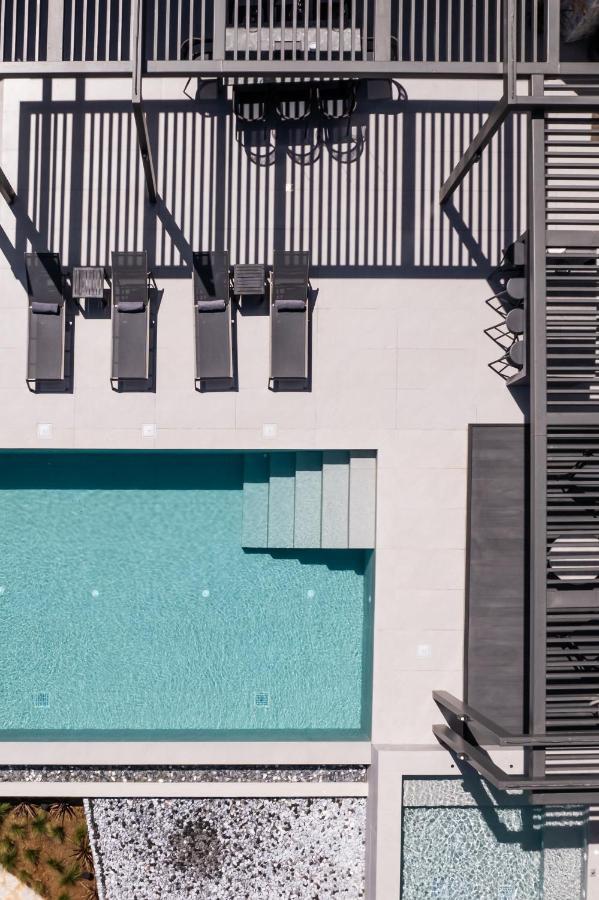 Eumelia Iconic Villa, With Heated Pool & Whirlpool, By Thinkvilla Asi Gonia エクステリア 写真